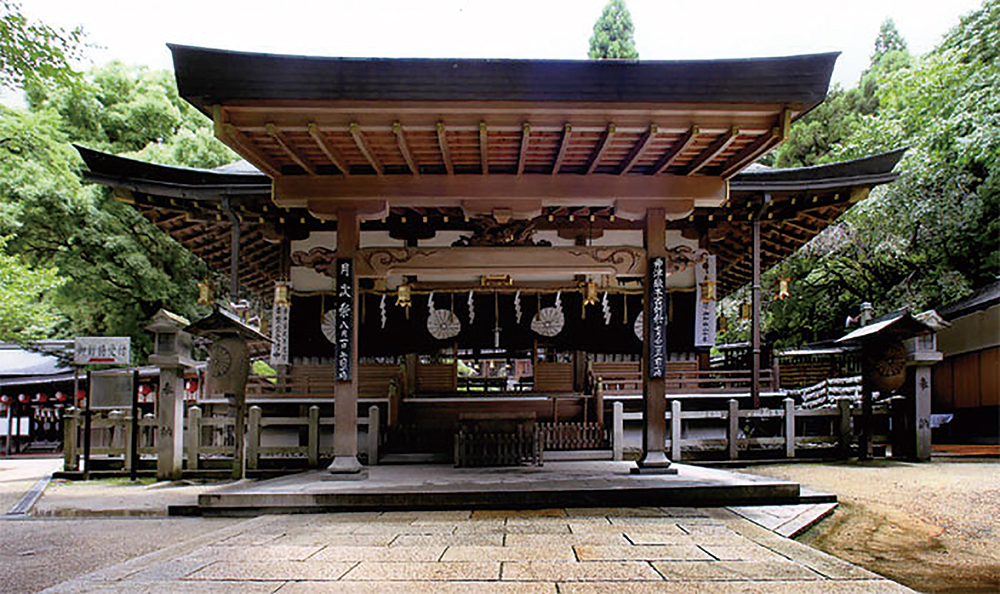 枚岡神社-拝殿