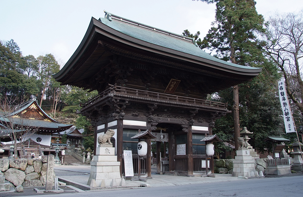 日牟禮八幡宮-楼門